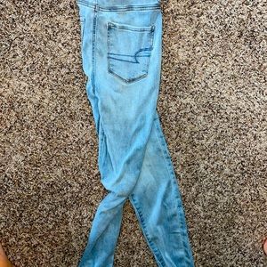 High waisted no holes American eagle jeans